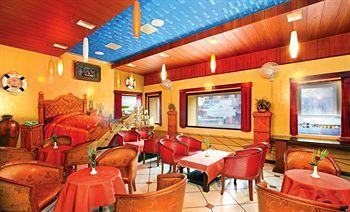 Hotel Emarald Chennai