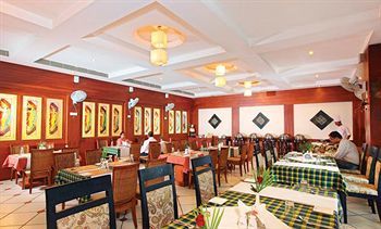 Hotel Emarald Chennai