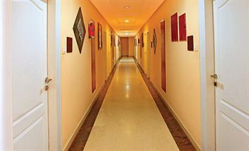 Hotel Emarald Chennai